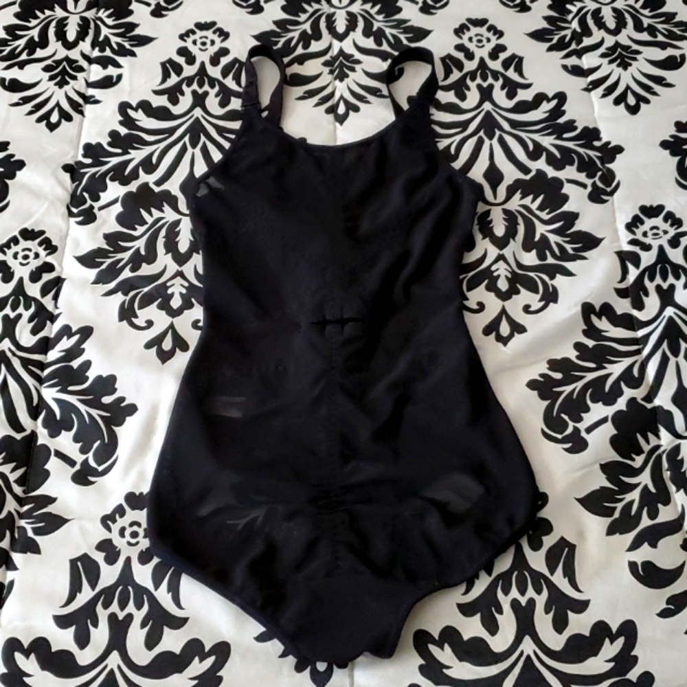 Superform Women's Ultra Slimming Black Bodysuit SHBS2017 Size M